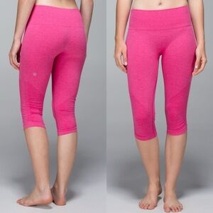 Lululemon In The Flow Crop II Leggings Heathered Jewelled Magenta Pink Size 8